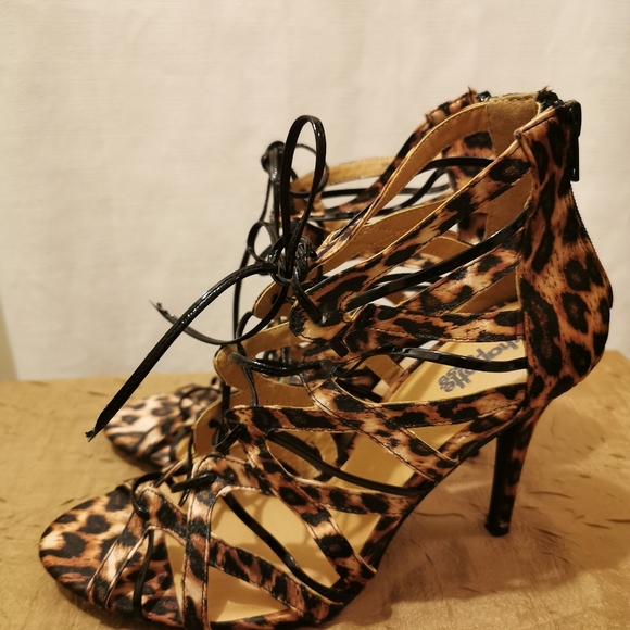 Leopard Print Heels - Charlotte Russe - Picture 2 of 2